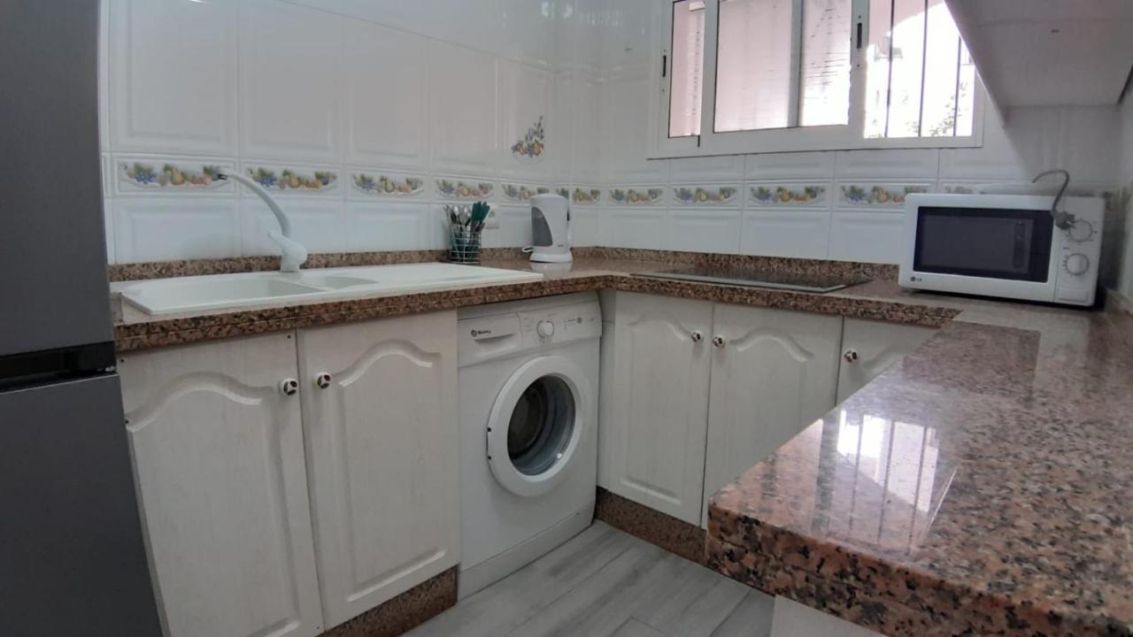 Apartamento Sol De Carabeo Nerja Eksteriør billede